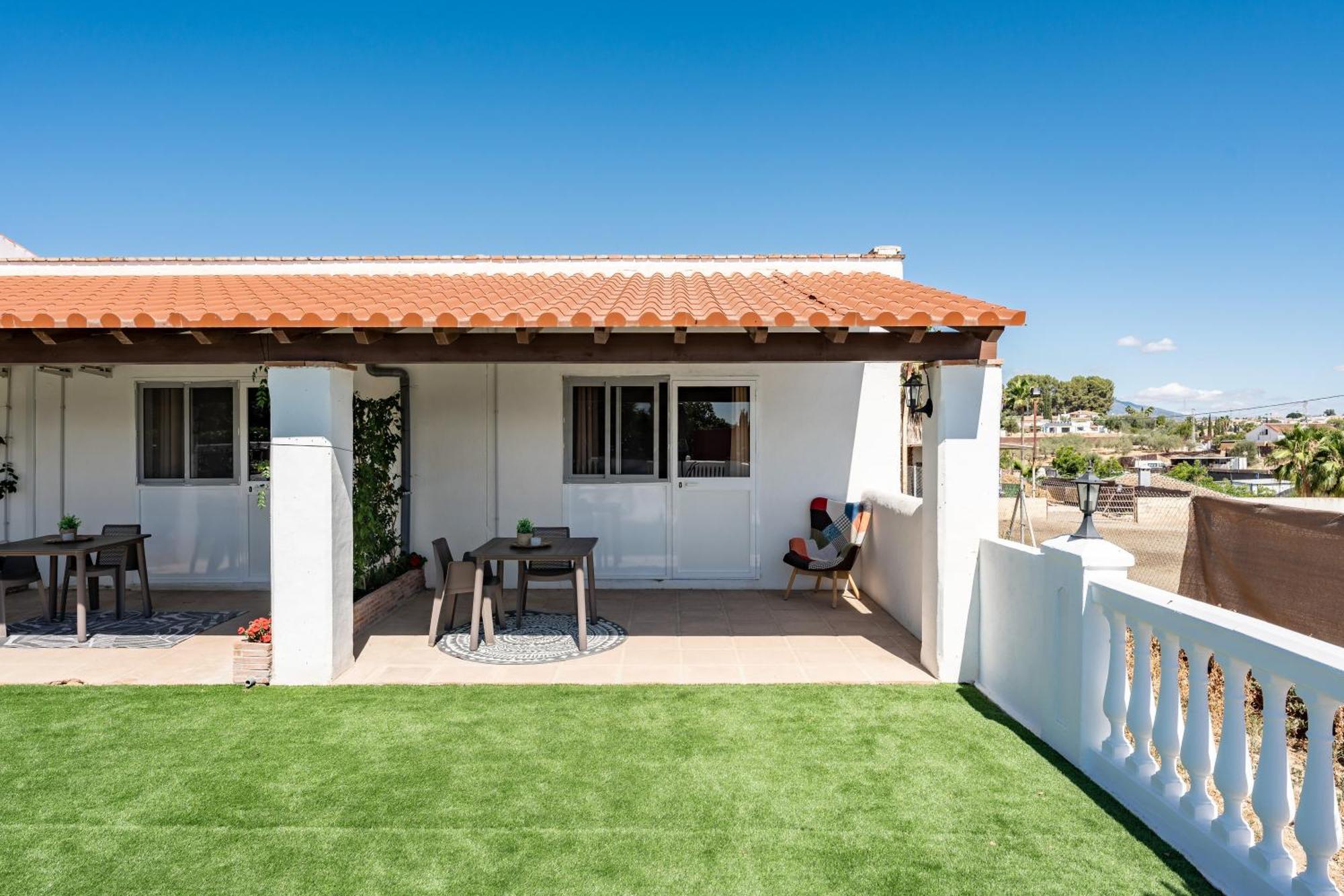 Bed and Breakfast La Casa De Familia Malaga Zewnętrze zdjęcie