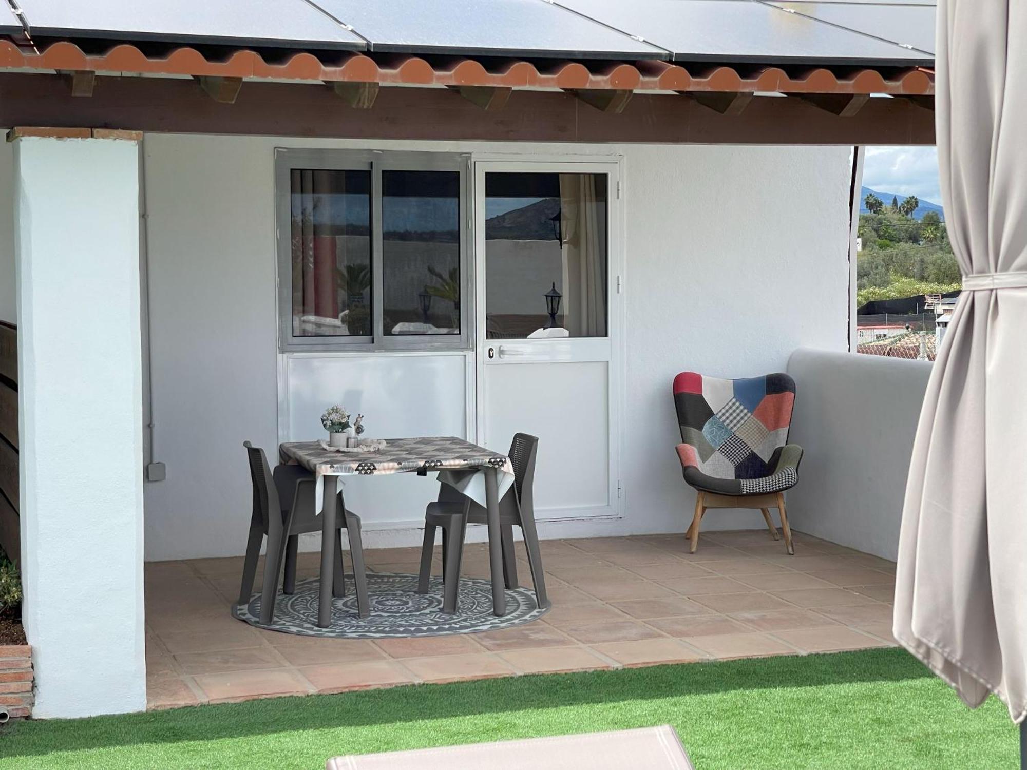 Bed and Breakfast La Casa De Familia Malaga Zewnętrze zdjęcie
