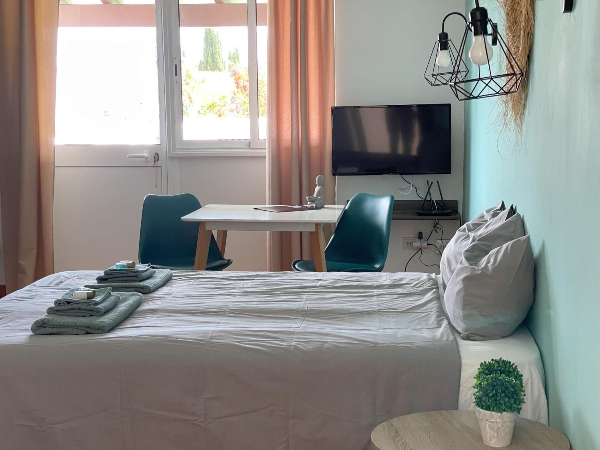 Bed and Breakfast La Casa De Familia Malaga Zewnętrze zdjęcie