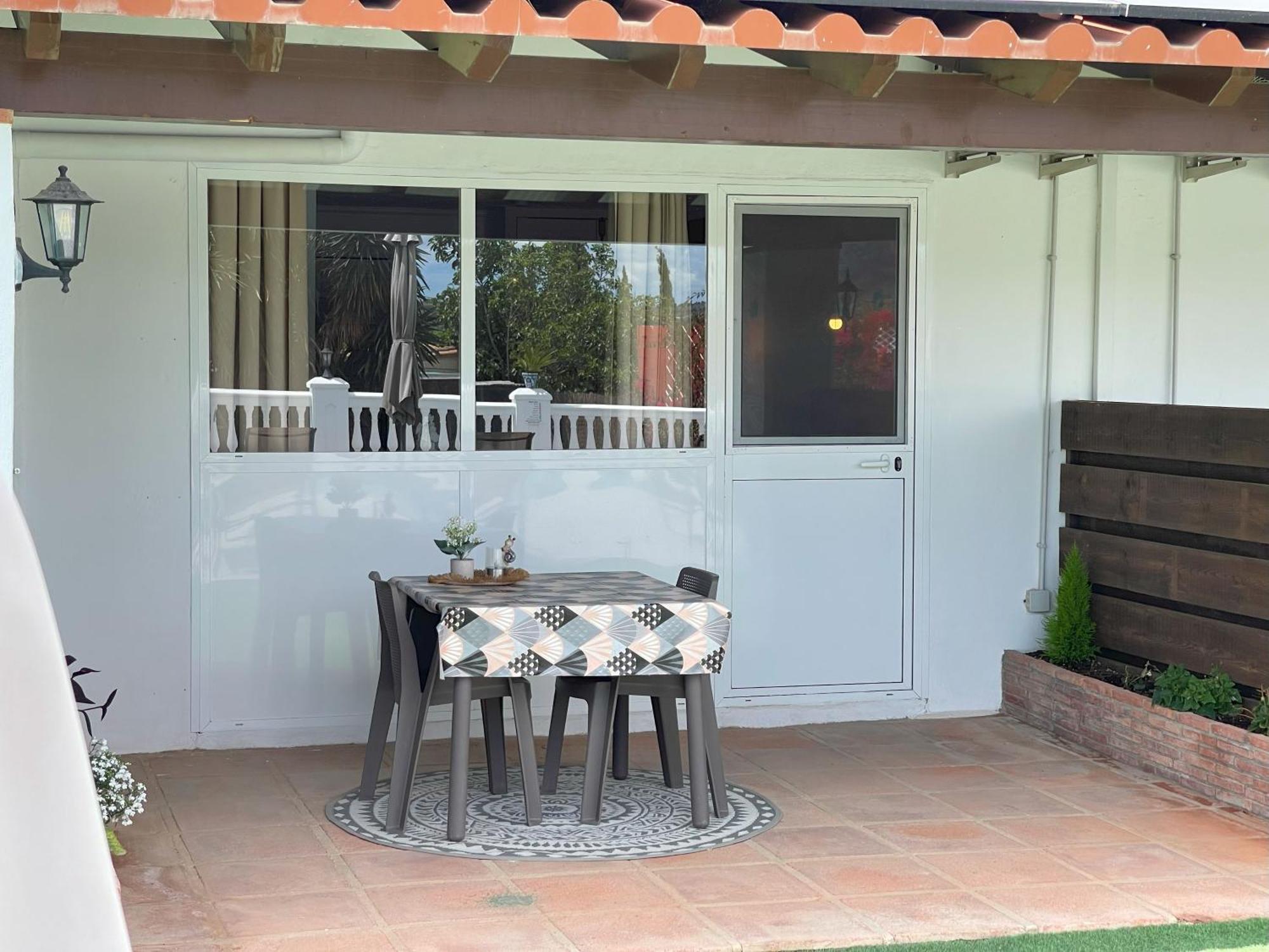 Bed and Breakfast La Casa De Familia Malaga Zewnętrze zdjęcie